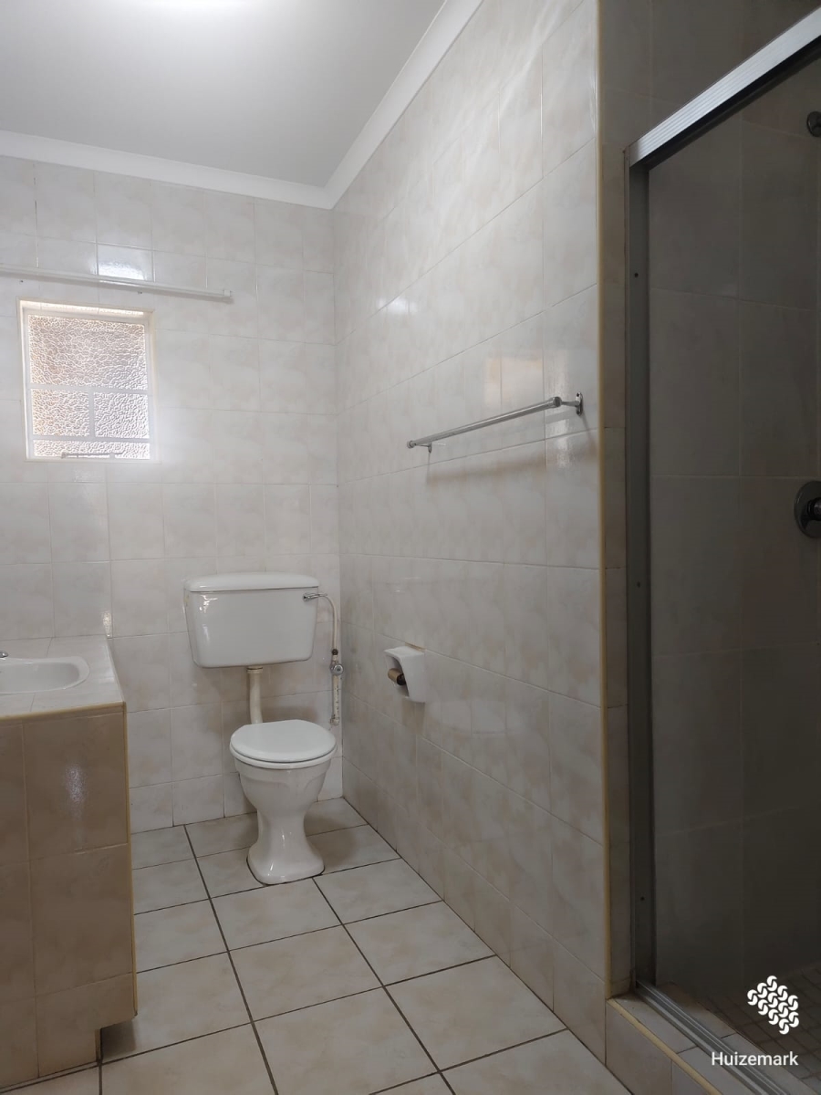 To Let 3 Bedroom Property for Rent in Vaalpark Free State
